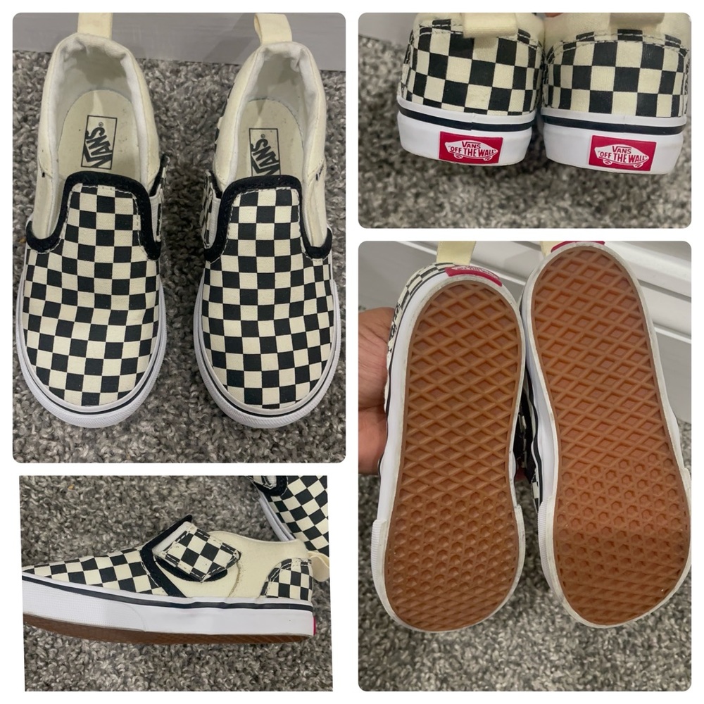 Kid slip on Checker Vans